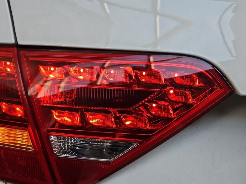 Lampa tył lewa klapy Audi A5 8T HB EUROPA 8T0945093B