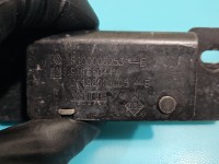 Zamek tył prawy 8200006253, 8200006253E Renault Trafic II drzwi skrzydłowe