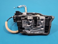 Zamek przód prawy 7477688 BMW G30 EUROPA Producent części: BMW, Europejska, 4pin