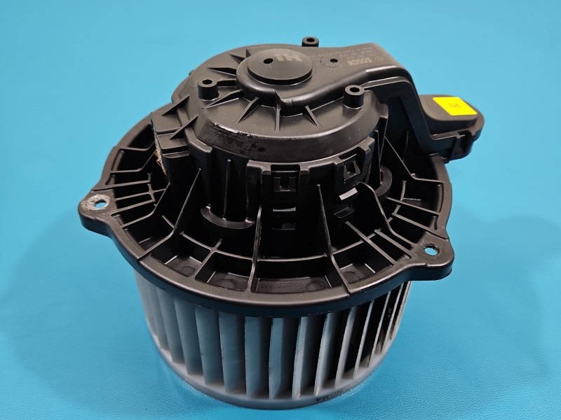 Dmuchawa nawiewu wentylator Kia Stinger F00S3B2552 EUROPA