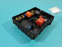 Skrzynka bezpieczników Vw Touran I 1K0937804E, 1K0937800AC, 0641205877E