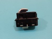 Przełącznik Mercedes, słupków pasażerów tył składania foteli prawy tył Mercedes W213 A2139055603