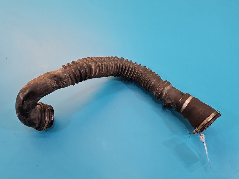 Rura przewód Producent części: OPEL, powietrza, Urwana śruba mocująca czujnik. Opel Insignia A 2003269D 2.0 T (A20NHT)