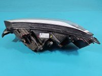 Reflektor prawy lampa przód Dacia Sandero III 20- EUROPA