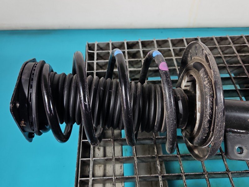 Sprężyna przód przednia Opel Mokka B 20- 1.2 T