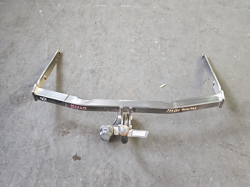 Hak holowniczy Ford Focus Mk2