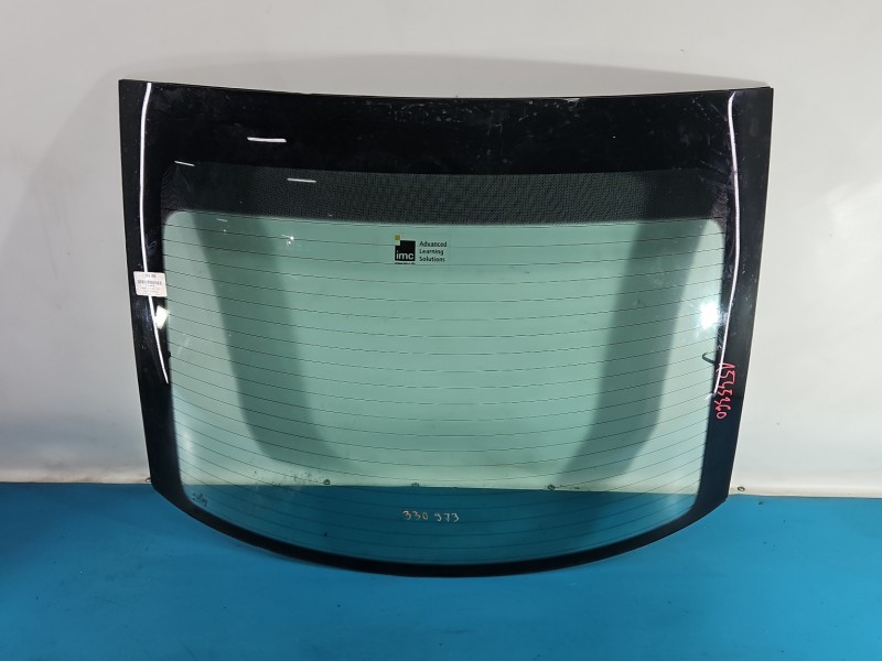 Szyba tylna KLAPY BAGAŻNIKA TYŁ Vw New Beetle 98- HB