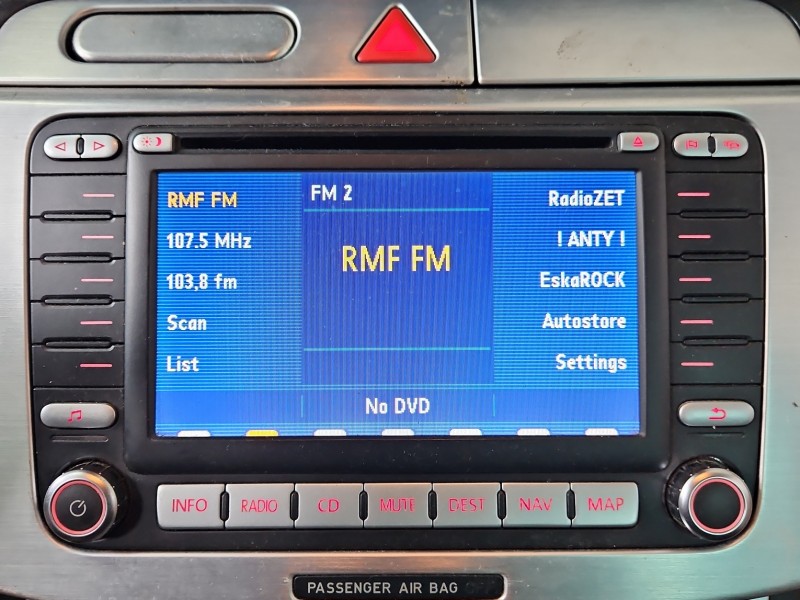Radio fabryczne Vw Passat B6 1K0035198C, 7612002071 radioodtwarzacz