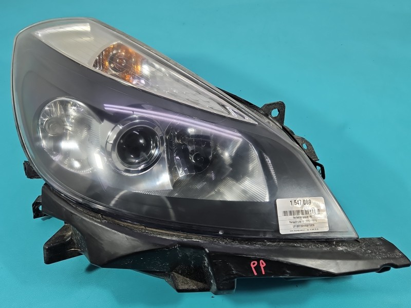Reflektor prawy lampa przód Renault Clio III EUROPA