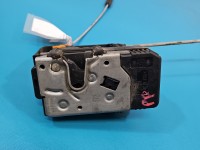 Zamek przód prawy Opel Meriva A EUROPA 3pin 13154792