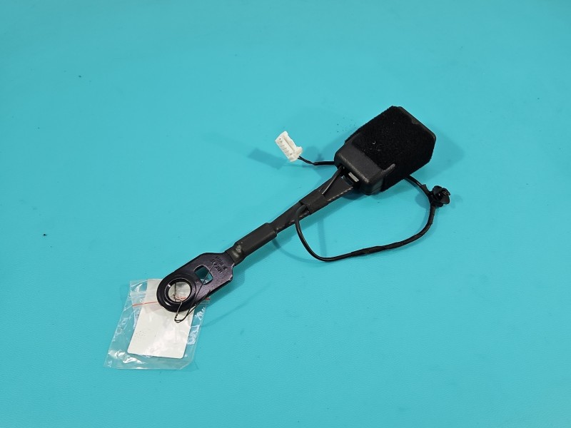 Pas bezpieczeństwa przód prawy pasażera 6331540E Citroen C3 III 16-24