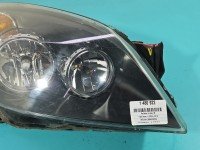Reflektor prawy lampa przód Opel Astra III H EUROPA
