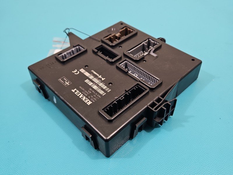 Sterownik moduł komfortu Dacia Sandero III 20- 284B15839R Producent części: Dacia