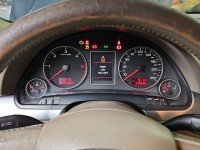 Licznik Audi A4 B7 8E0920931B 1.9 tdi EUROPA