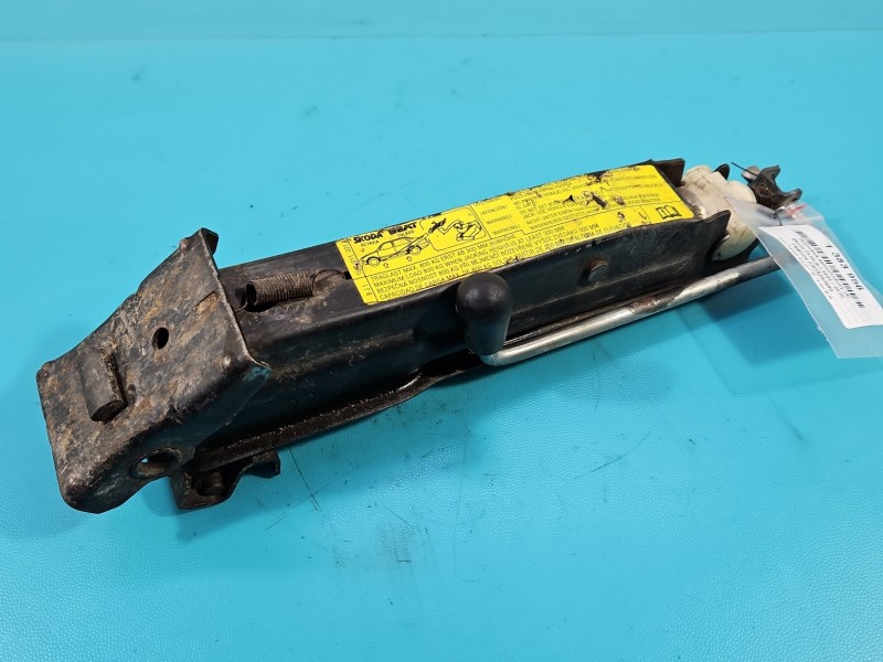 lewarek Podnośnik samochodowy trapezowy Skoda Octavia I