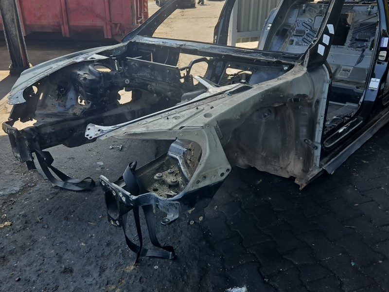 Podłużnica lewa fartuch ćwiartka Bentley Continental I 05-13 L041