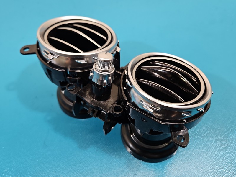 Kratka nawiewu środkowa Mercedes W213 A213830780 EUROPA