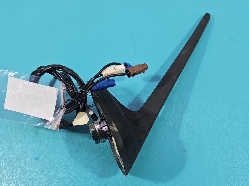Antena Renault Clio V 2019- Antena Renault Clio V 2019-