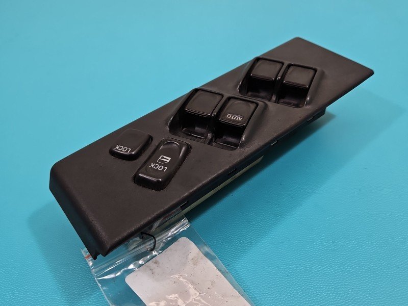 Przełącznik szyb Opel Monterey 897122-8490 Producent części: OPEL, 4D00R-DR-LHD EU Przełącznik szyb Opel Monterey 897122-8490 Producent części: OPEL, 4D00R-DR-LHD EU