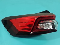 Lampa tył lewa Skoda Superb IV kombi w błotnik led EUROPA