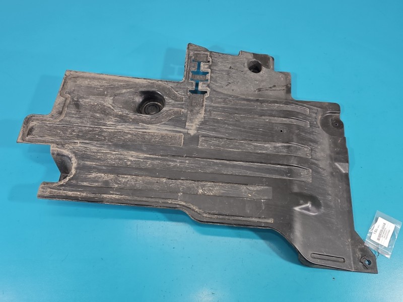 Osłona ZAŚLEPKA PLASTIK Podwozia tył prawa Volvo XC40 31694916
