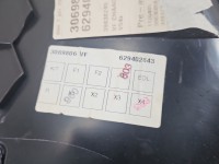 Tapicerka drzwi przód lewa boczek Volvo S90 II 16- 31393164