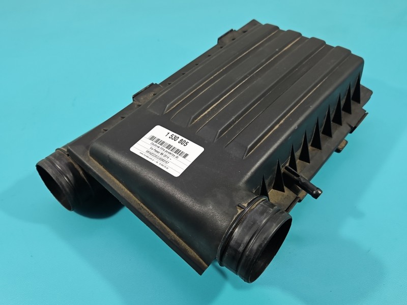 Obudowa filtra powietrza Vw Passat B8 04E129611G 1.4 tsi