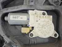 Podnośnik przód lewy Chrysler Voyager V 07-16 3015587-D, 3015750K