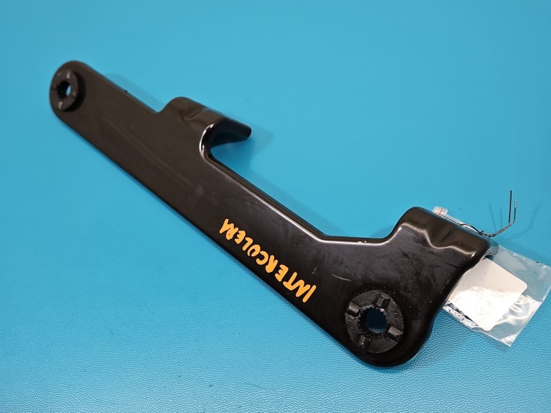 Mocowanie uchwyt Maserati Quattroporte VI 13-