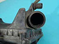 Obudowa filtra powietrza Opel Zafira B 55557127 1.9 CDTI