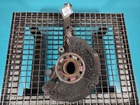 Zwrotnica prawa piasta przód 2.0 CDI Mercedes W213