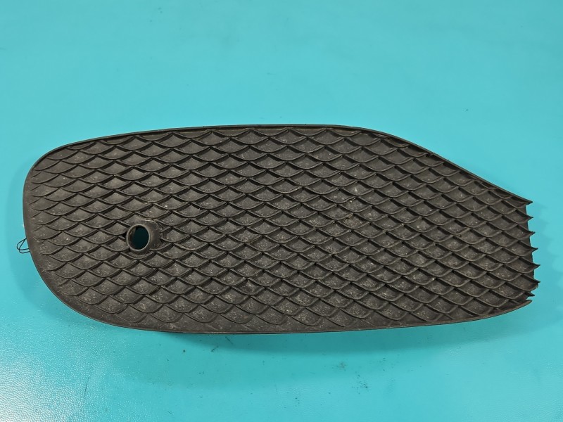 Zaślepka kratka zderzaka lewa atrapa Mercedes W213 A2138851500
