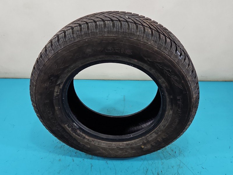 Opony całoroczne 1szt Suzuki Grand Vitara II 1.6 16V Opony całoroczne 1szt Suzuki Grand Vitara II 1.6 16V
