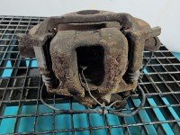 Zacisk przód prawy Peugeot 407 2.0 hdi