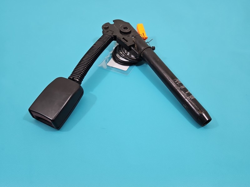 Pas bezpieczeństwa przód prawy pasażera Ford Focus C-Max I MK1 3M51R61208AE