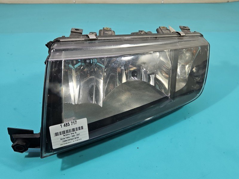 Reflektor lewy lampa przód Skoda Fabia I EUROPA Reflektor lewy lampa przód Skoda Fabia I EUROPA