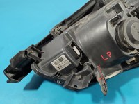 Reflektor lewy lampa przód Renault Clio III EUROPA 8200261610, 89901156