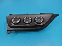 Konsola panel nawiewu Toyota Corolla E16 E18 13- 55406-02480