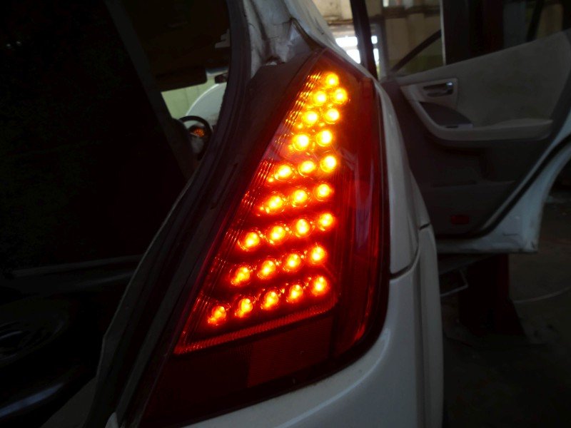 Lampa tył prawa Nissan Murano Z50 HB