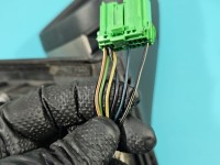 Lusterko prawe VOLVO V70 III 472-46 EUROPA /LAKIER: 472-46 /6pin / Mikropęknięcia na kierunkowskazie europa