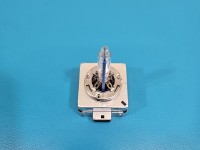 ŻARNIK STARTER ZAPŁONNIK CEWKA XENON Audi A5 8T 009870, 010008