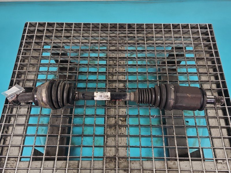 Półoś przód lewa BMW X5 F15 3.0 T N55 automat Półoś przód lewa BMW X5 F15 3.0 T N55 automat