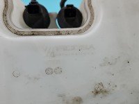 Zbiornik Zbiorniczek płynu spryskiwacza Toyota Yaris III