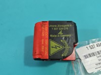 ŻARNIK STARTER ZAPŁONNIK CEWKA XENON 1307329076Volvo V50 S40 II