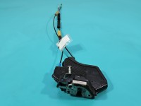 Zamek tył lewy Toyota Avensis II T25 kombi / 2pin