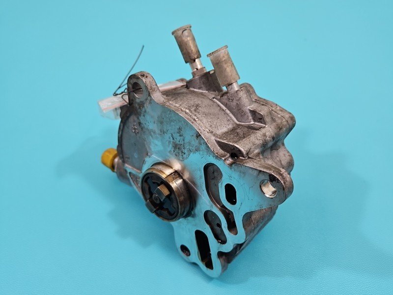 Pompa vacum Audi A6 C6 03G145209C 2.0 tdi (BRE)