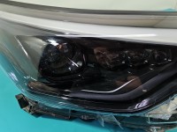 Reflektor prawy lampa przód Toyota C-HR I 16-23 EUROPA 81130-YP282-00