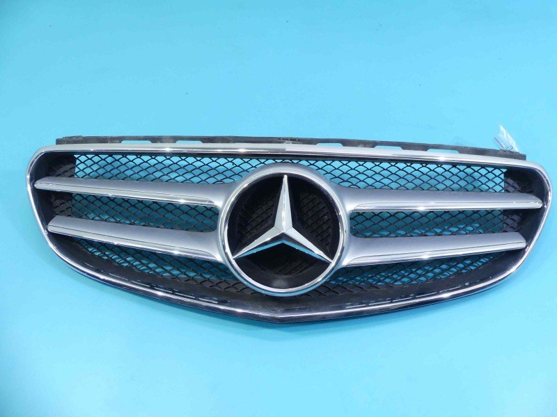 Atrapa grill Mercedes W212