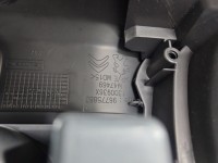 Podłokietnik TUNEL Peugeot 308 II T9 96775883 EUROPA
