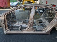 Próg lewy SŁUPEK ŚRODKOWY B Hyundai Elantra V 10-16 sedan 4d beżowy S3N